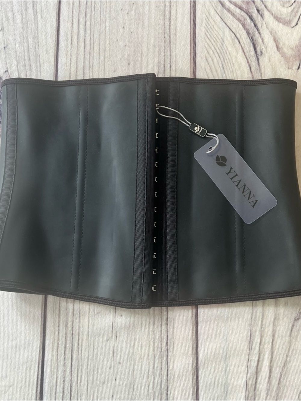 Yianna Classic Black Latex Waist Trainer 3 Row Hooks